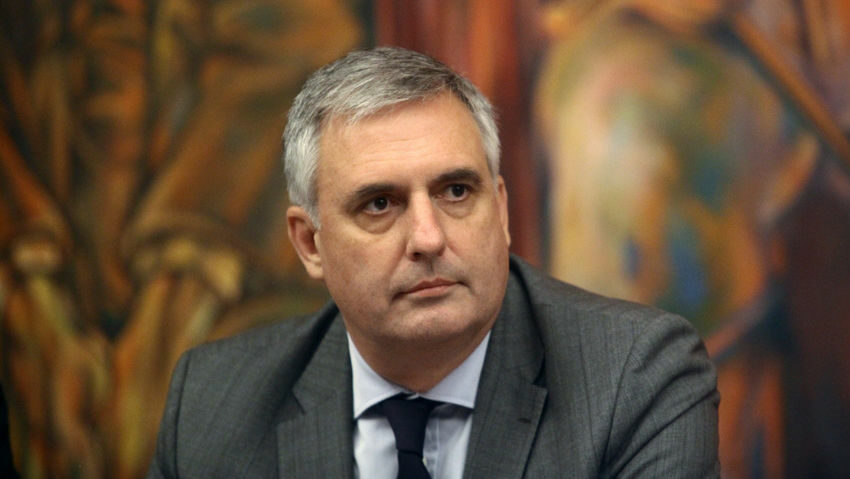Ивайло Калфин