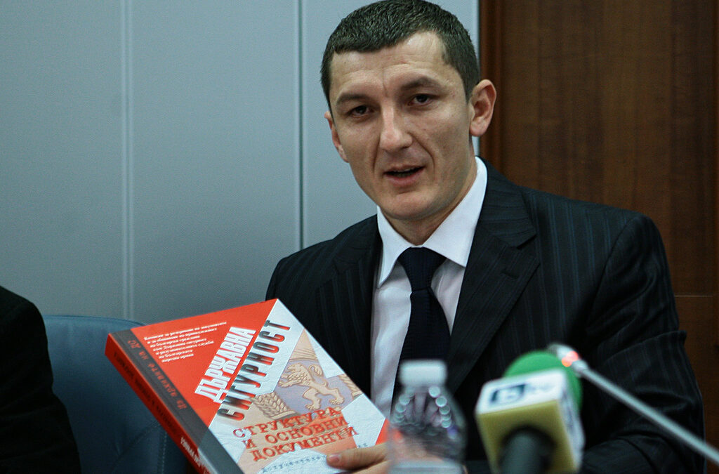 Орхан Исмаилов Орхан Исмаилов
