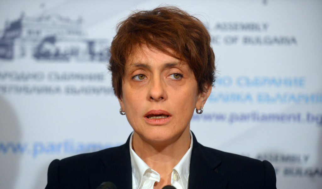 Надежда Нейнски: Охраната на дипломати в Турция винаги е на високо ниво Надежда Нейнски: Охраната на дипломати в Турция винаги е на високо ниво