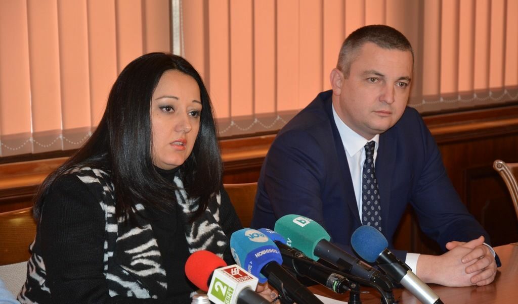 Лиляна Павлова и кмета на Варна Иван Портних
