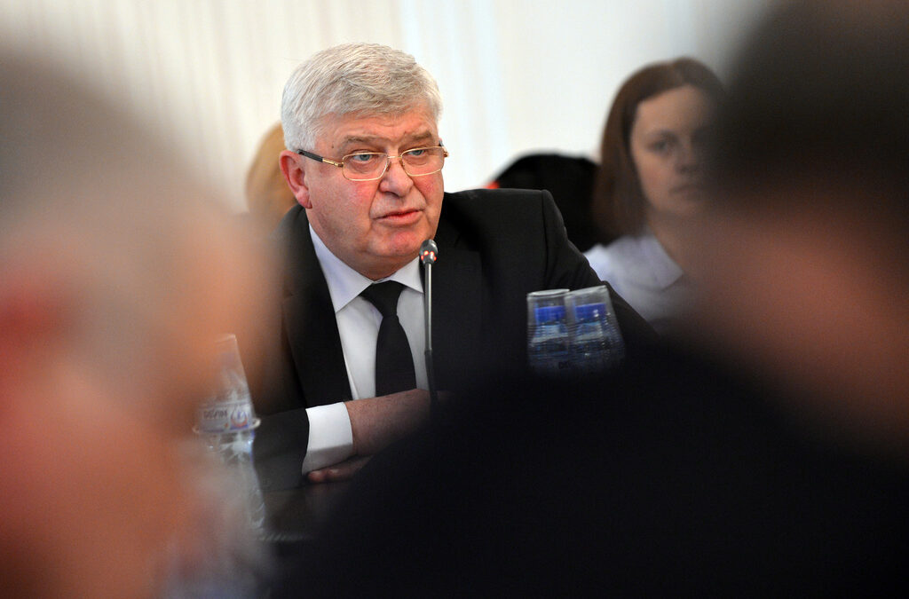 Служебният финансов министър не можел да провери работата на синдиците на КТБ