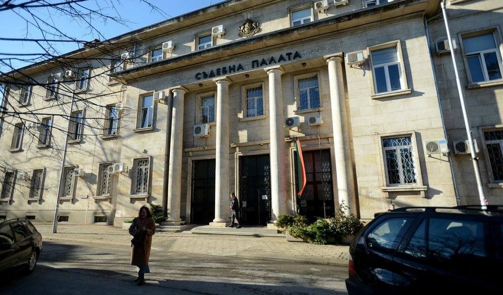 Смъртта на Тодор беше на 12 януари 2016 г. (На снимката: Съдът във Враца)