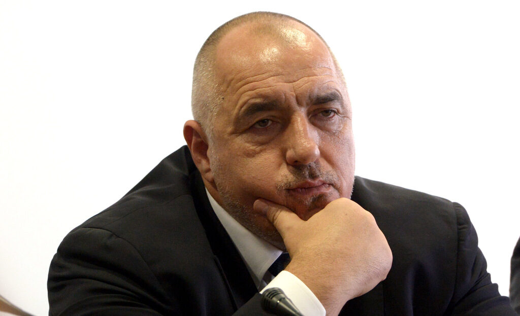 Предозиране: Кметът на Копривщица уверил Борисов, че ще се бори за статута на града Предозиране: Кметът на Копривщица уверил Борисов, че ще се бори за статута на града