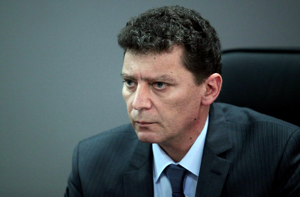 Министър Попниколов съзира саботаж по случая със "Струма"