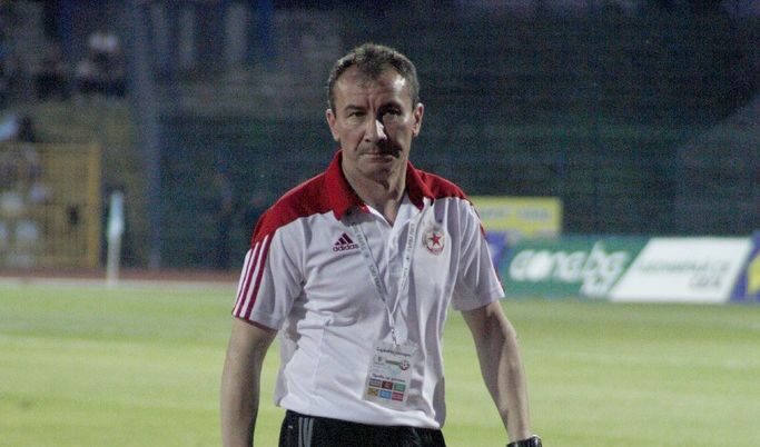 Стамен Белчев подписа нов договор с ЦСКА