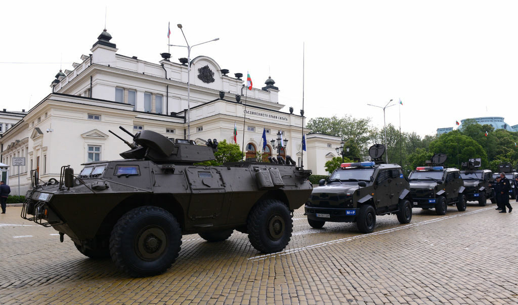 COMMANDO Select на военния парад за Гергьовден през 2016 г. COMMANDO Select на военния парад за Гергьовден през 2016 г.