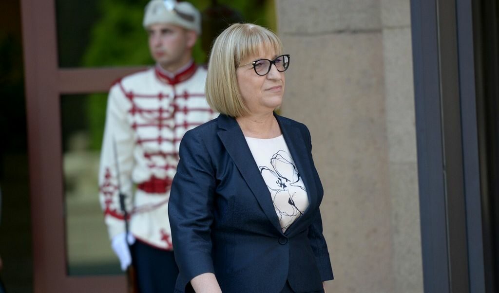 Министърът на правосъдието Цецка Цачева се срещна с президента Румен Радев