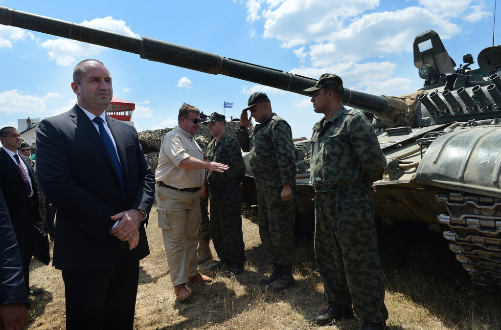 Президентът и военният министър на учението на НАТО в Черноморския регион Saber Guardian 17 Президентът и военният министър на учението на НАТО в Черноморския регион Saber Guardian 17