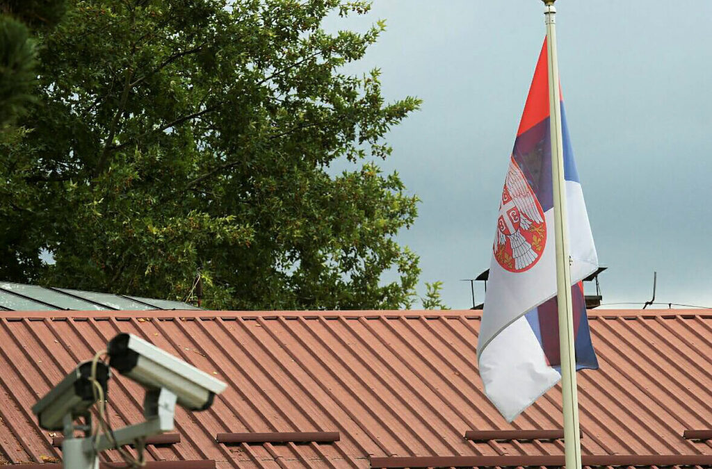 Сръбските дипломати започват да се връщат в посолството в Скопие Сръбските дипломати започват да се връщат в посолството в Скопие