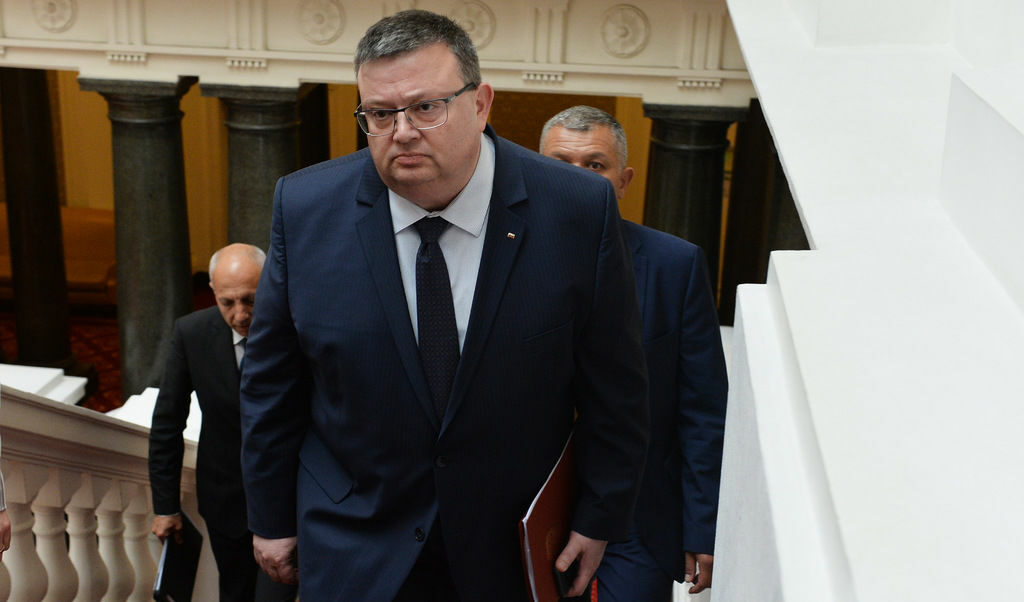 Цацаров: Не съжалявам за нито едно решение на съдебния съвет Цацаров: Не съжалявам за нито едно решение на съдебния съвет