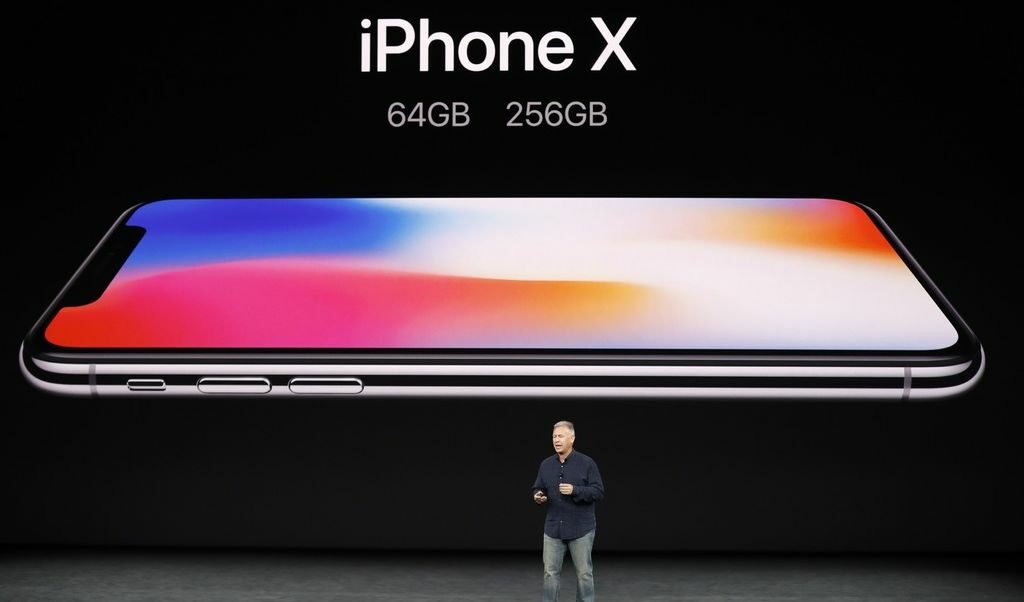iPhone X ще се отключва с... лице