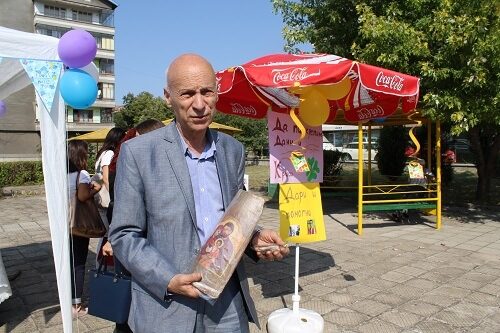 Снимката на кмета Добри Беливанов е архивна. Снимката на кмета Добри Беливанов е архивна.