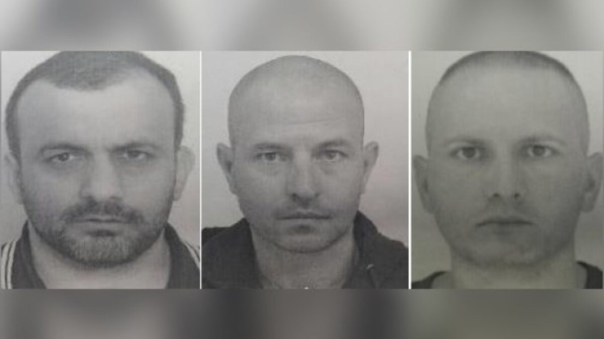 Продължава издирването на извършителите на обира на банкомат