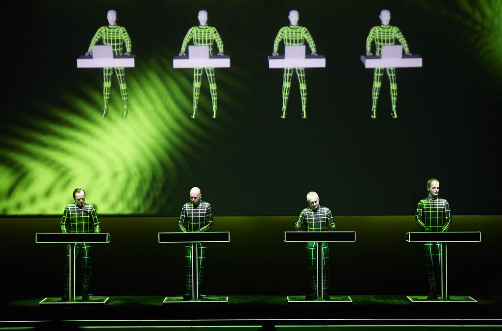 Kraftwerk идват в България с 3-D концерт Kraftwerk идват в България с 3-D концерт