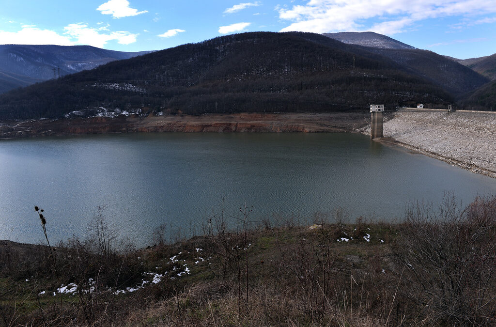 По-слаба защита на вододайни зони одобриха депутатите на първо четене