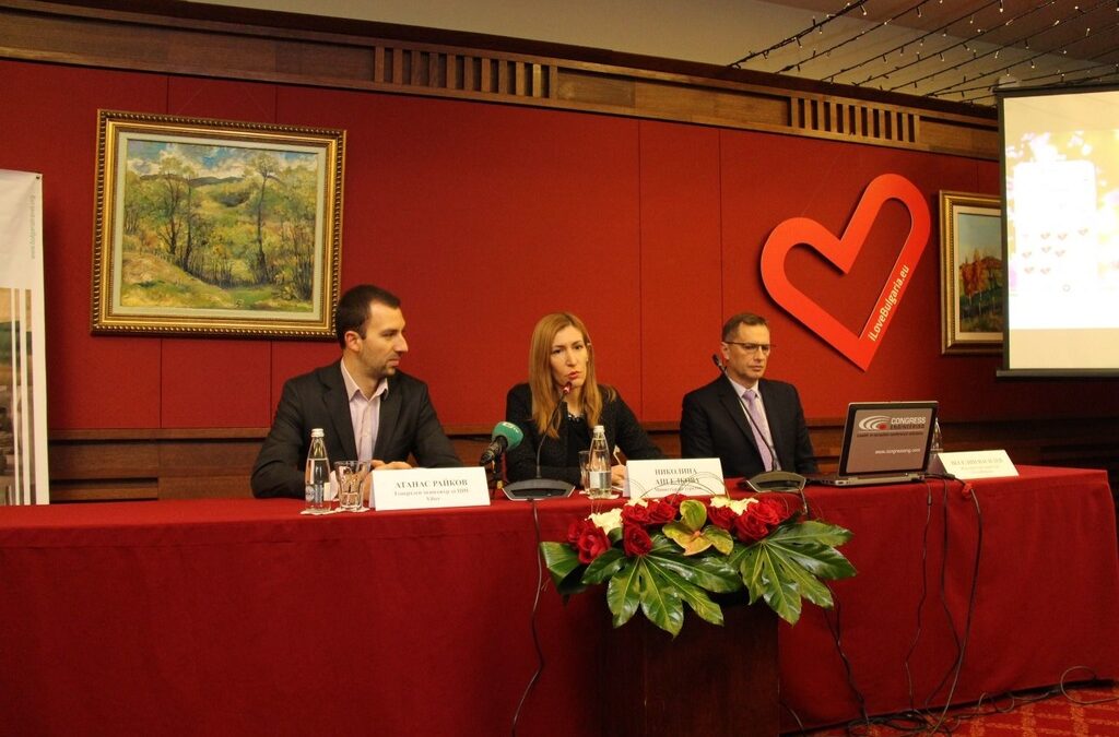В събитието участваха Веселин Василев, изпълнителен директор на iLoveBulgaria, и Атанас Райков, директор бизнес развитие на Viber за Централна и Източна Европа и страните от ОНД и директор "Телеком партньорства".