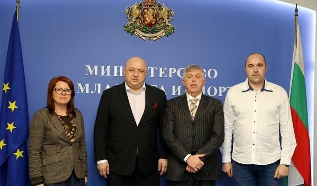 Италианец поиска да прави комплекс за ски северни дисциплини и биатлон в Боровец и Самоков Италианец поиска да прави комплекс за ски северни дисциплини и биатлон в Боровец и Самоков