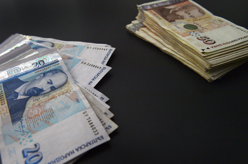 Банките отчитат 1.1 млрд. лв. печалба за 11 месеца Банките отчитат 1.1 млрд. лв. печалба за 11 месеца