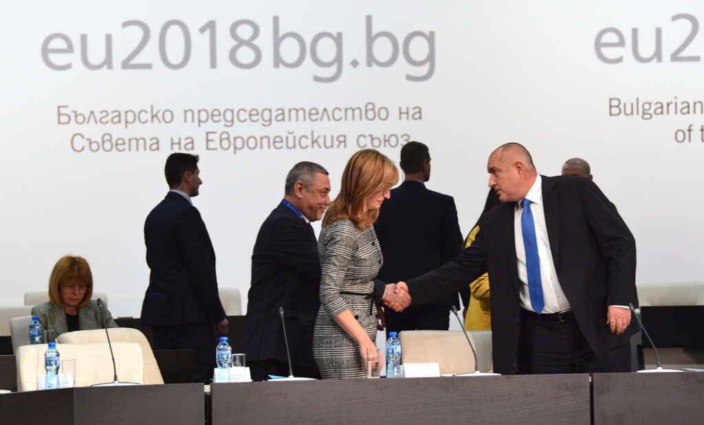 Снимката е архивна
