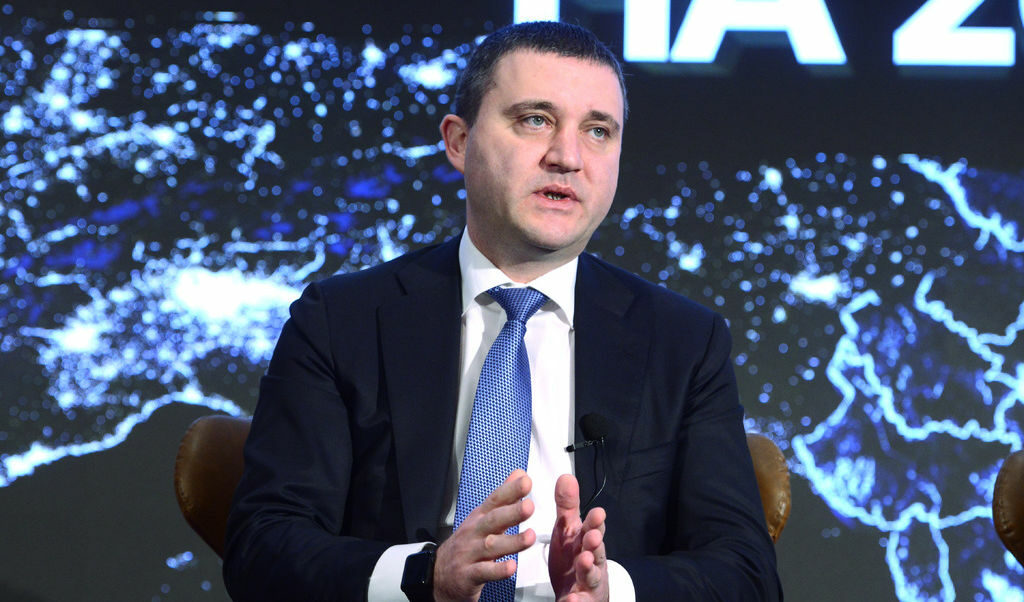 Горанов предлага по-високи данъци върху имуществото в помощ на общините