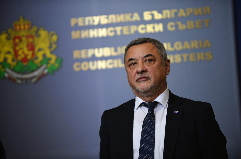 Вицепремиерът Валери Симеонов