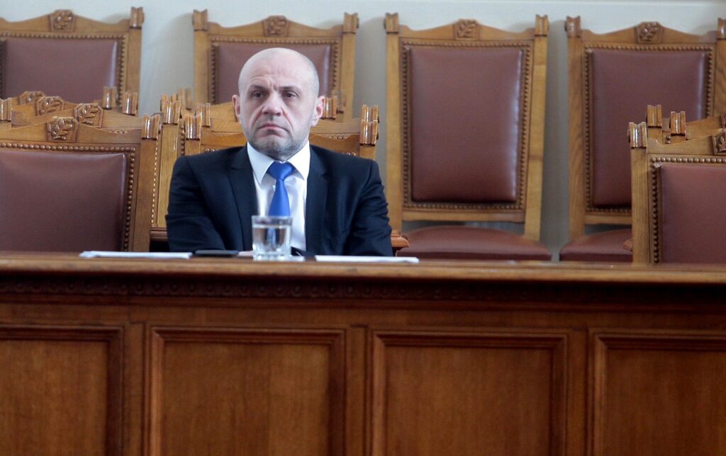 Истанбулската конвенция бе използвана, за да модерира страховете на хората, смята Томислав Дончев