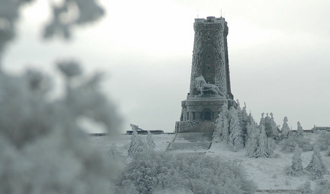 ВРЪХ ШИПКА ПАМЕТНИК