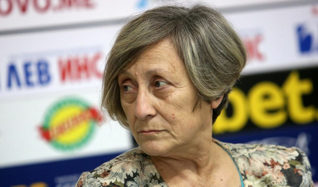 Нешка Робева разкритикува федерацията: Мачкаме сума деца Нешка Робева разкритикува федерацията: Мачкаме сума деца