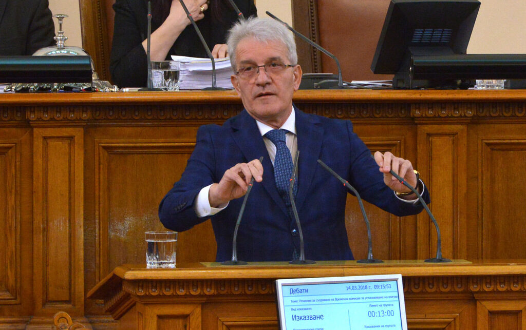 Парламентарната комисията за ЧЕЗ е създадена да отвлича вниманието, смята Рамадан Аталай