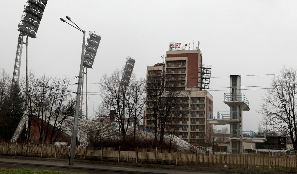 Комплексът "Червено знаме" остава с неясно бъдеще в очакване на правителство