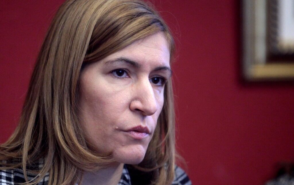 Николина Ангелкова