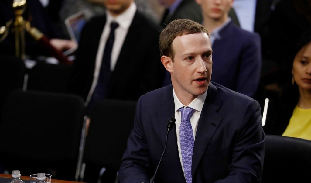 Марк Зукърбърг: Водим оръжейна надпревара с Русия за "Фейсбук"