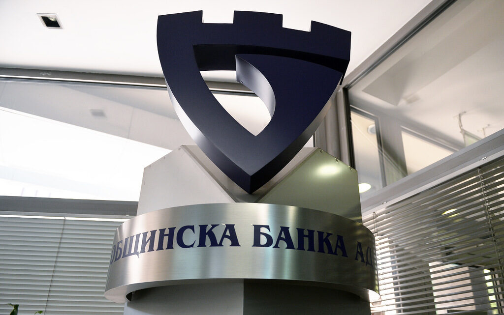 Парите от продажбата на "Общинска банка" да отидат за ремонти и детски градини, иска кметът на София