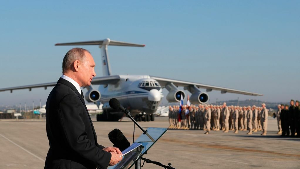 Тръмп изпрати в Сирия братски подарък на Путин Тръмп изпрати в Сирия братски подарък на Путин