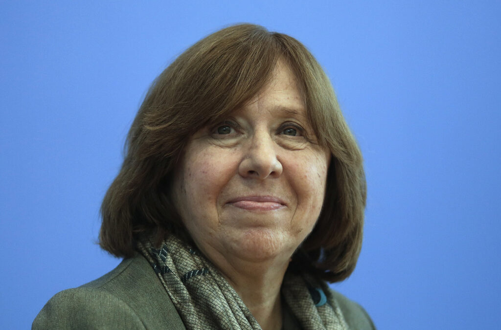 Светлана Алексиевич: Цяла Русия лъже Светлана Алексиевич: Цяла Русия лъже