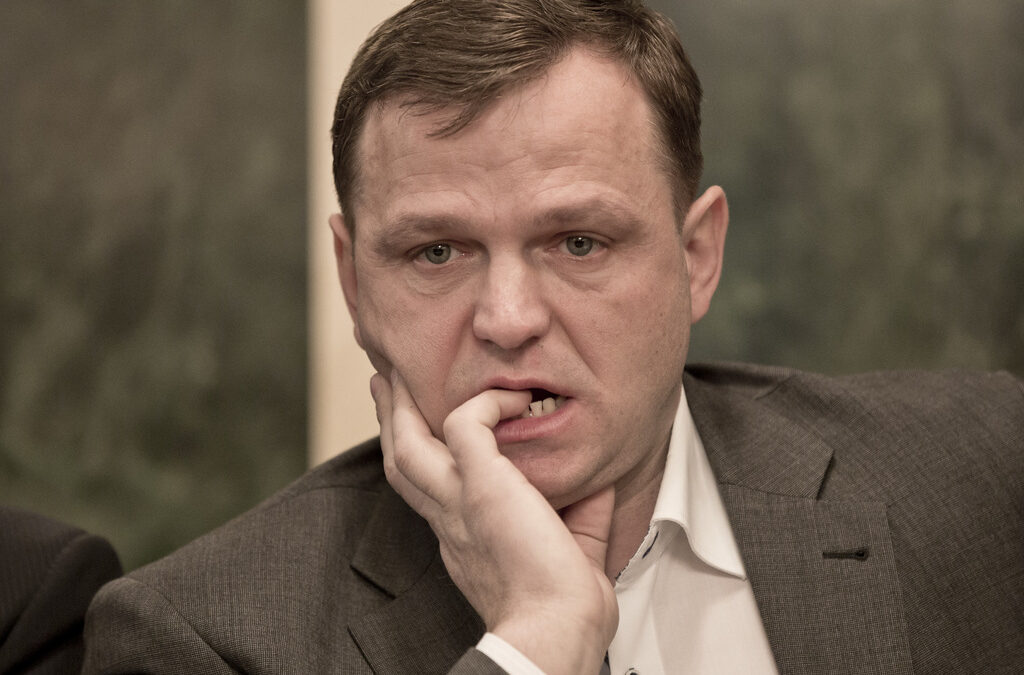 Андрей Нъстасе