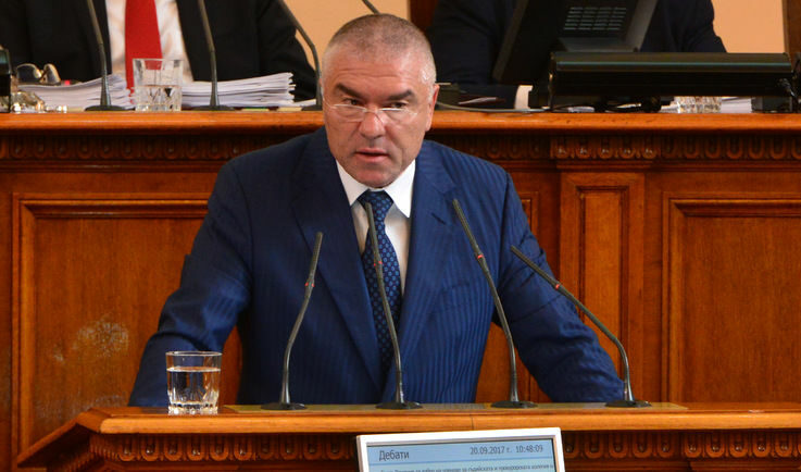 Фирма на съпругата на Марешки е глобена за продажба на евтини горива