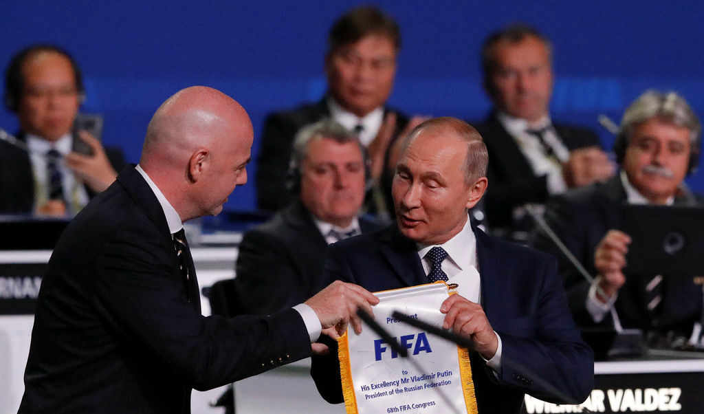 Путин благодари на ФИФА, че е разграничила политиката от спорта