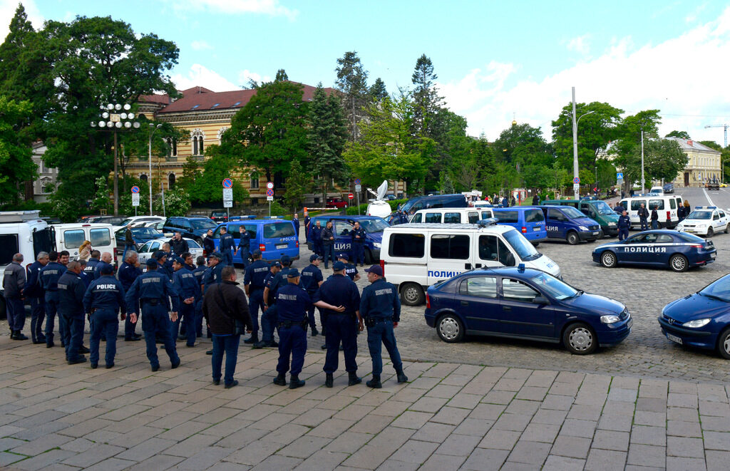 Основната заплата за новата длъжност "главен разследващ полицай" ще е между 1266 и 1289 лв.