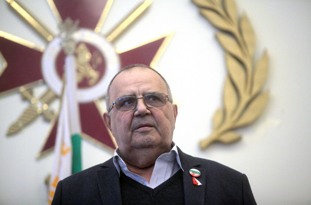 Почина Божидар Димитров