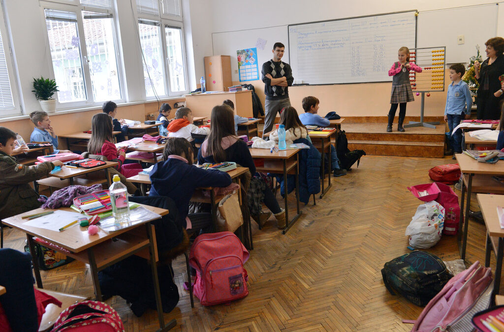 Комисията за дискриминацията се самосезира за училището, което не приема роми