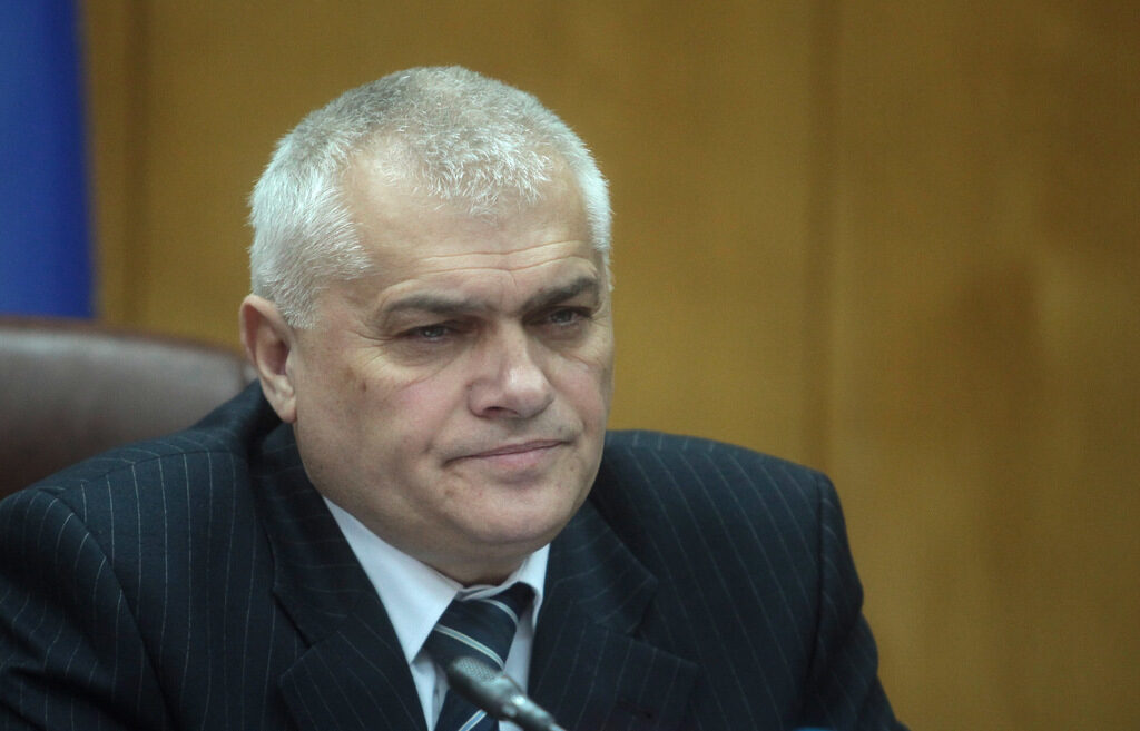 Настоящият министър на вътрешните работи Валентин Радев.