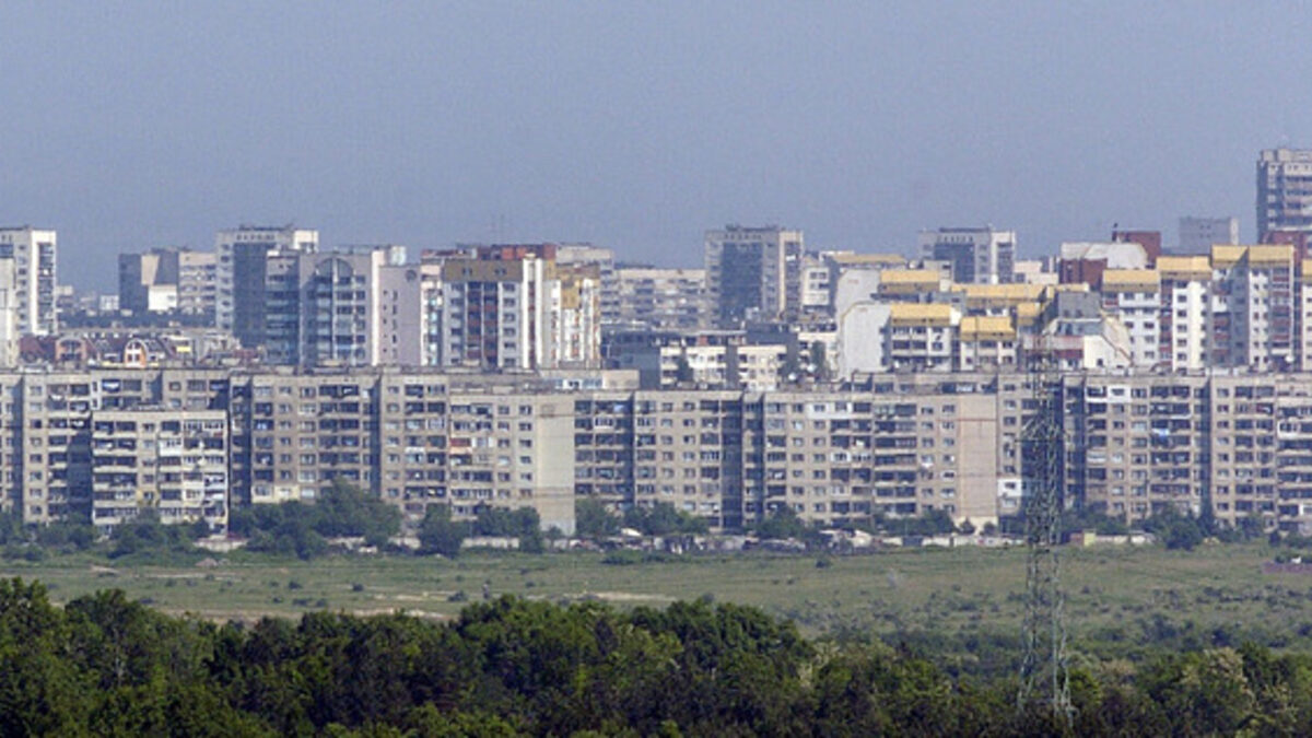 Имотите в софийските "Дружба" и "Овча купел" поскъпват най-много