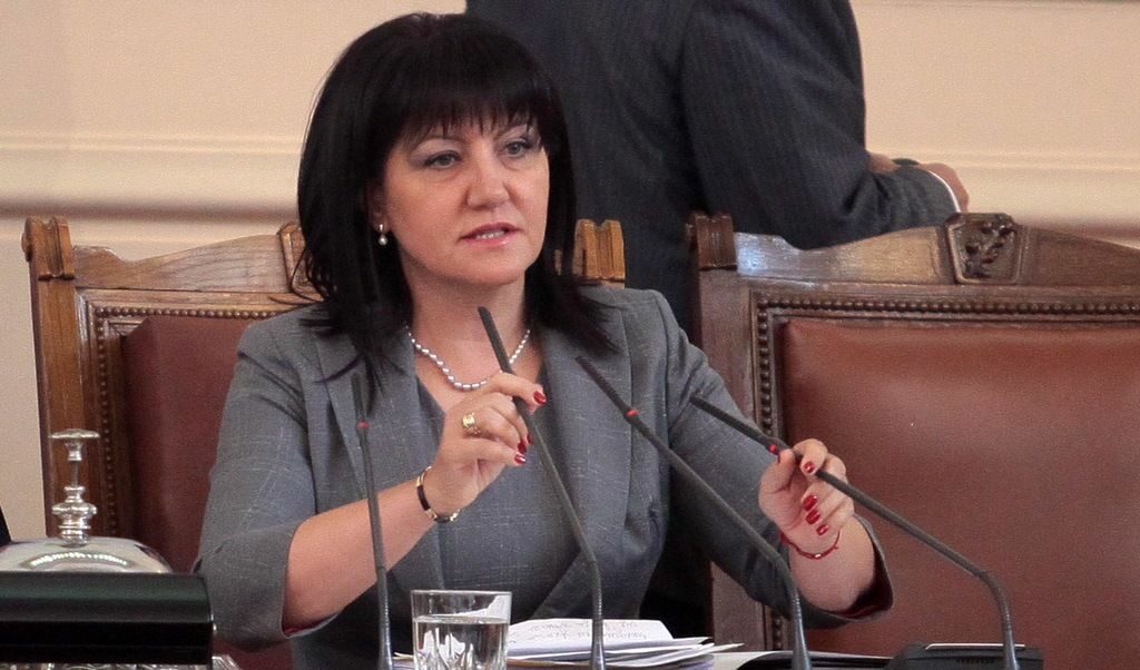 Всички депутати с поискан имунитет ще го дадат, обяви Караянчева Всички депутати с поискан имунитет ще го дадат, обяви Караянчева