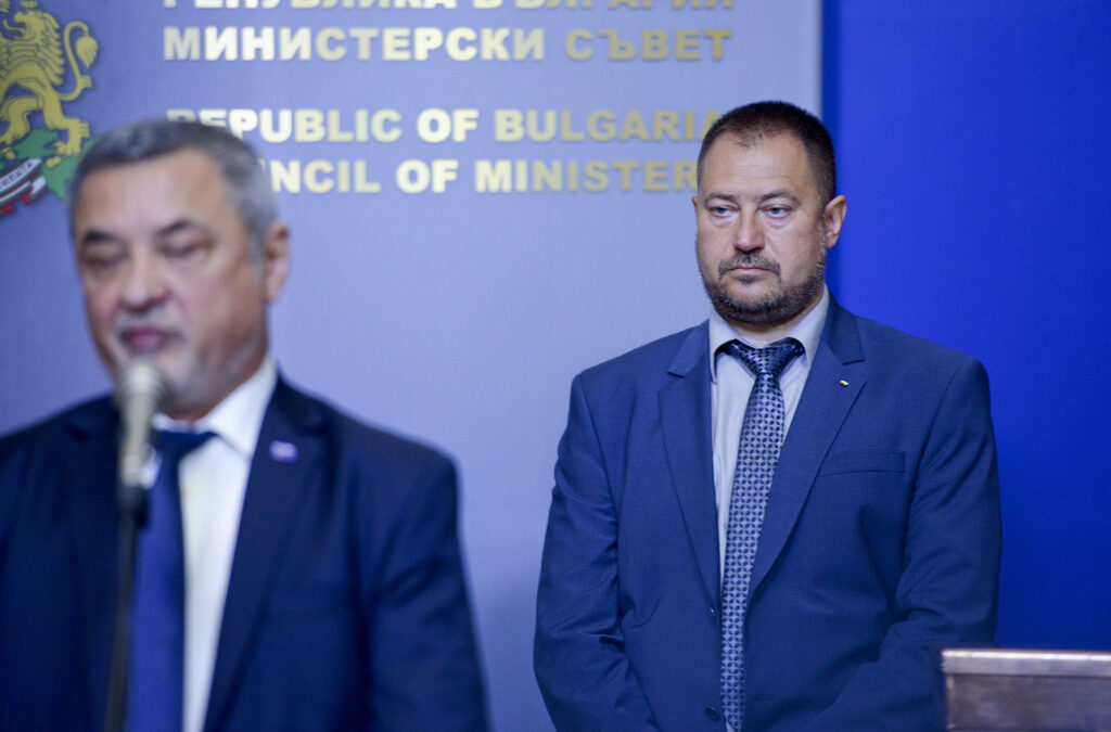 Петър Харалампиев заедно с вицепремиера Валери Симеонов Петър Харалампиев заедно с вицепремиера Валери Симеонов