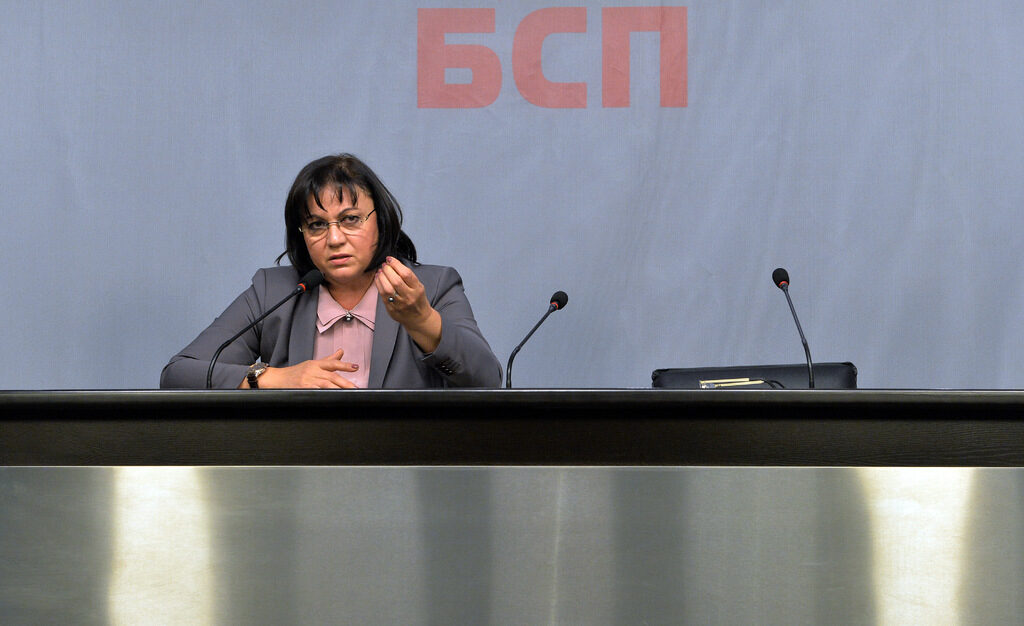 Прокуратурата удари Елена Йончева преди поредното разследване-бомба, обяви Нинова