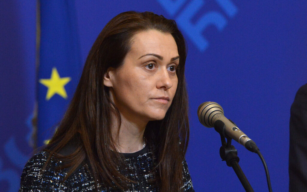 Гинка Върбакова. Гинка Върбакова.