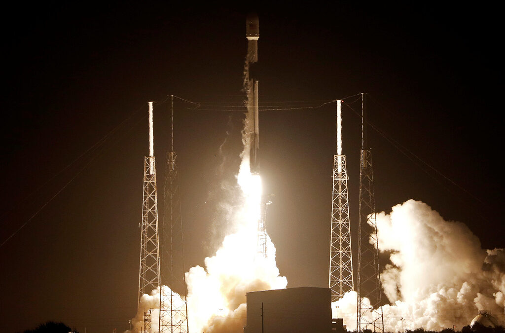 SpaceX изпрати към Луната израелски спускаем апарат (видео)