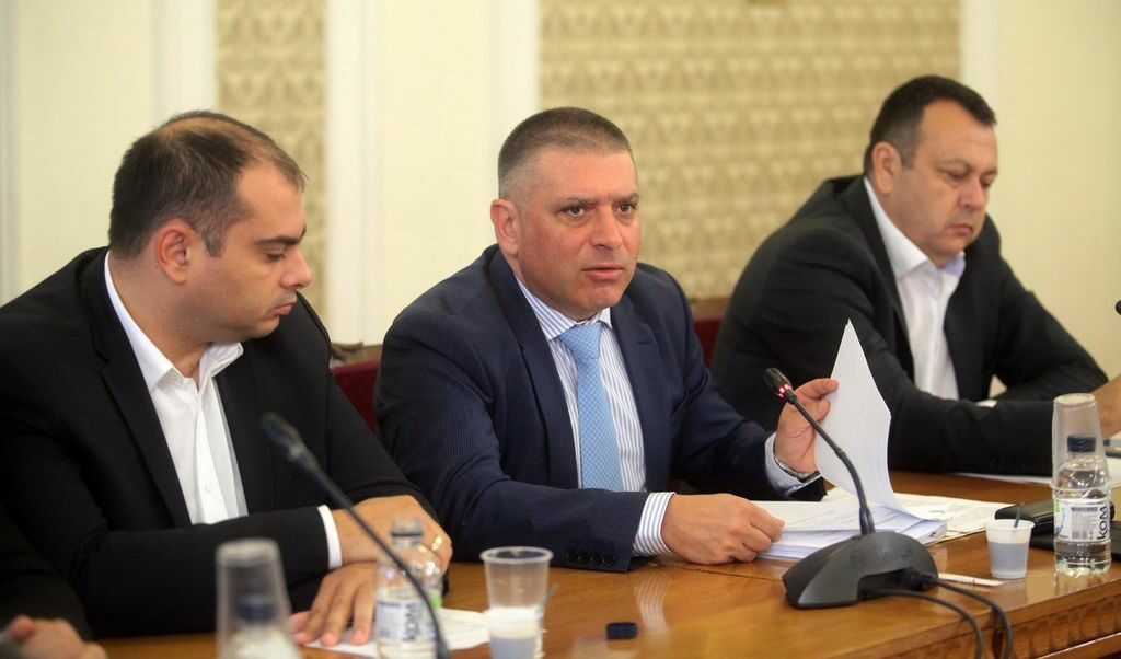 Кадър от заседание на правната комисия в парламента. Снимка: архив Кадър от заседание на правната комисия в парламента. Снимка: архив