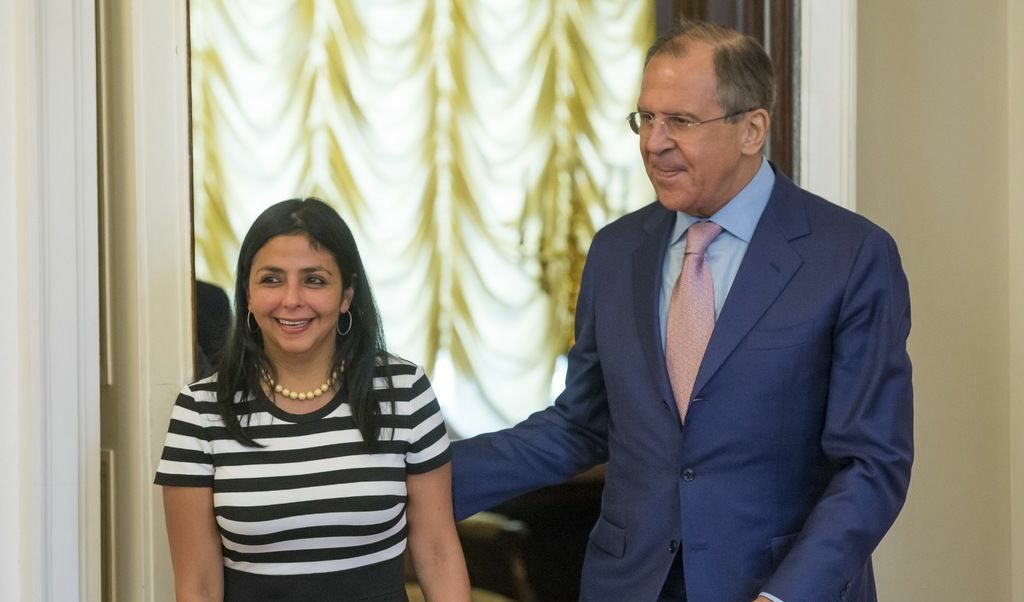 Венецуелският вицепрезидент Делси Родригес с външния министър Сергей Лавров в Москва, 27 май 2015 г.